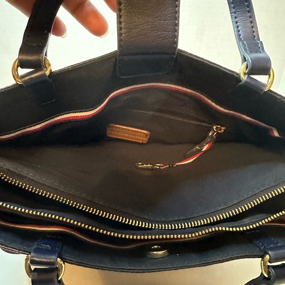 Navy Blue Three Compartment Purse - Picture 6 of 10